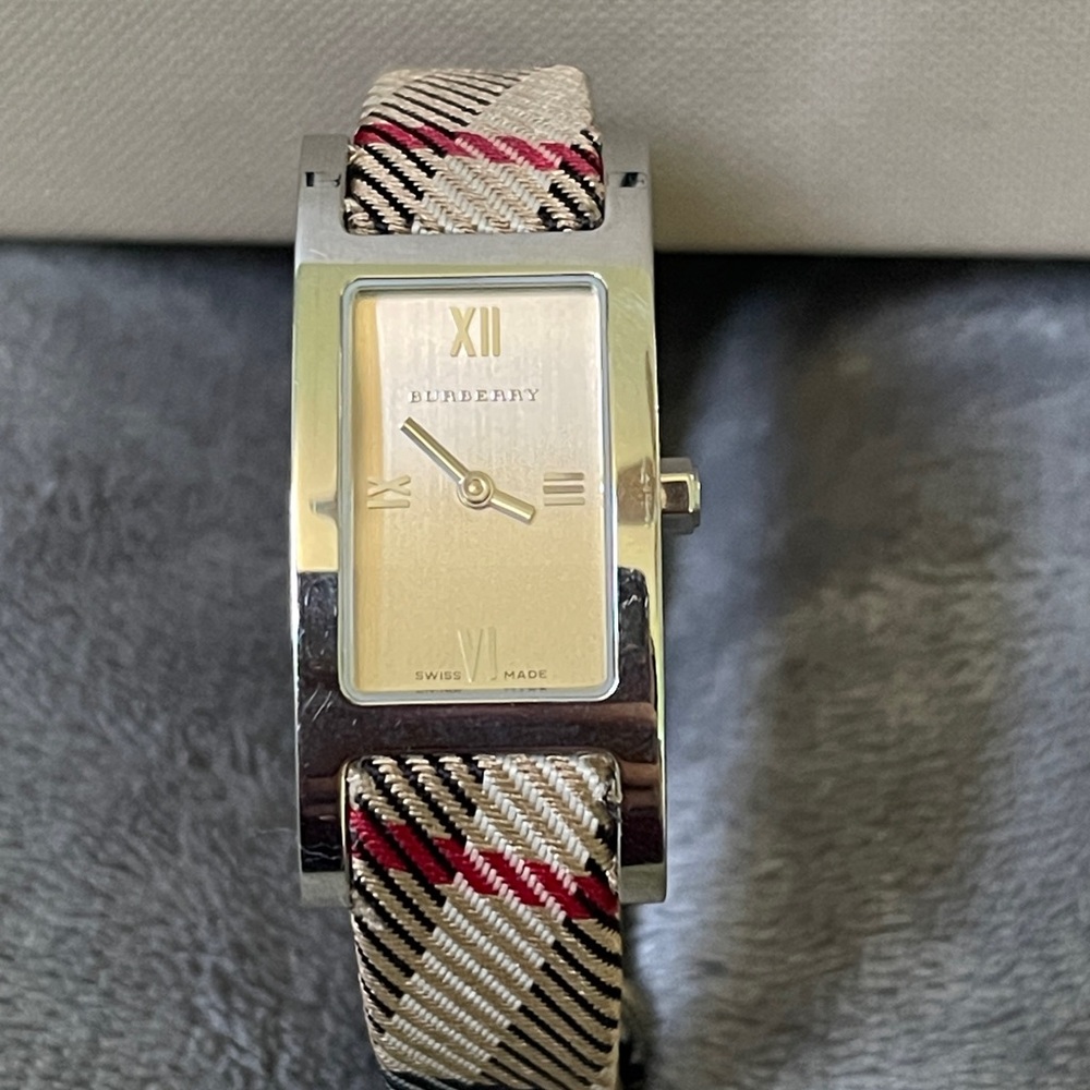 Burberry watch women Silver-Tone Rectangular Watch with Beige Plaid Strap